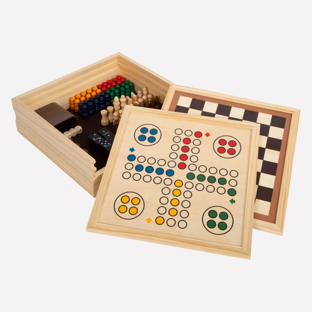 Coffret 7 Jeux Classiques en Bois – Tradition et Plaisir de Jouer